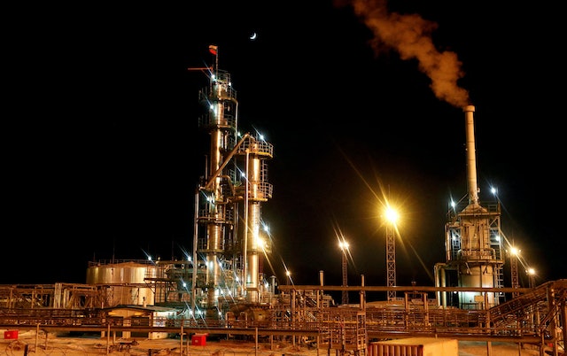 A diesel plant (Reuters) of the Irkutsk Oil Company in Irkutsk, Russia